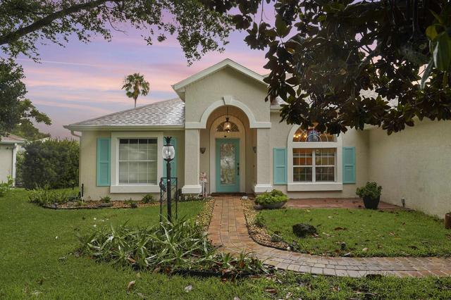 789 Captains Dr, Saint Augustine, FL 32080