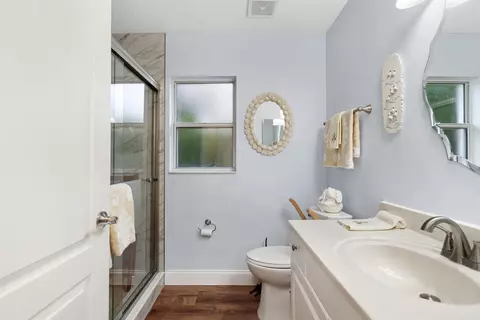 Bath - 789 Captains Dr, Saint Augustine, FL 32080 photo 3 of 3