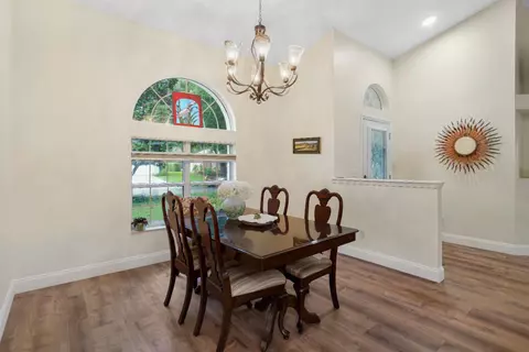 Dining - 789 Captains Dr, Saint Augustine, FL 32080 photo 1 of 1