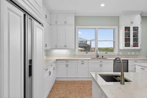 Kitchen - 6357 Putnam St, Saint Augustine, FL 32080 photo 6 of 10