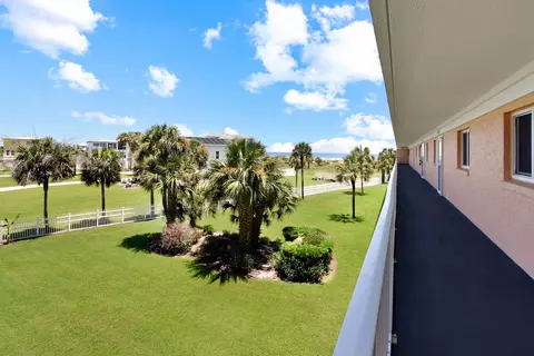 Exterior - 4 Ocean Trace Rd #315, Saint Augustine, FL 32080 photo 5 of 11