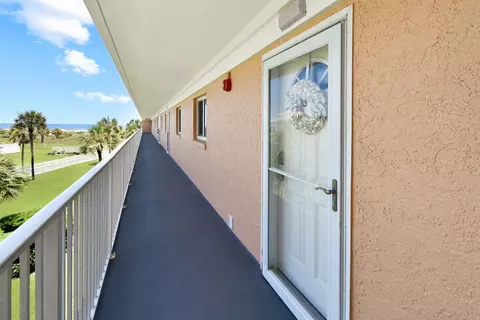 Exterior - 4 Ocean Trace Rd #315, Saint Augustine, FL 32080 photo 6 of 11