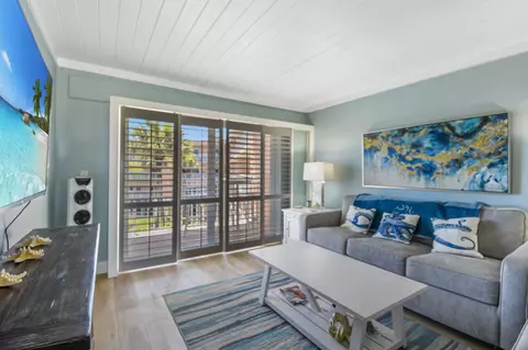 Living - 4 Ocean Trace Rd #315, Saint Augustine, FL 32080 photo 4 of 4