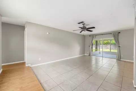 Living - 437 Domenico Cir, Saint Augustine, FL 32086 photo 3 of 5