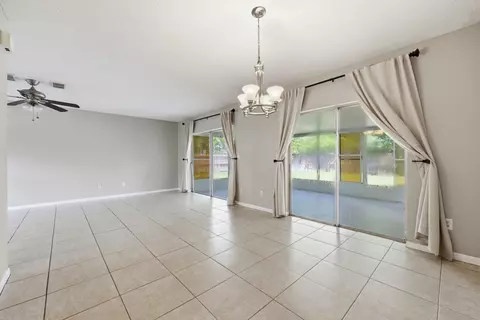 Living - 437 Domenico Cir, Saint Augustine, FL 32086 photo 4 of 5