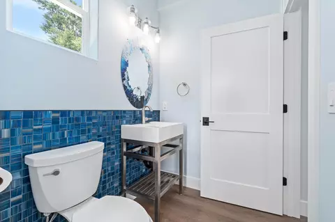 Bath - 124 Lincoln St, Saint Augustine, FL 32084 photo 1 of 5