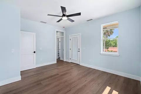 Bedroom - 124 Lincoln St, Saint Augustine, FL 32084 photo 4 of 8