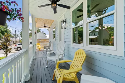 Exterior - 124 Lincoln St, Saint Augustine, FL 32084 photo 7 of 14