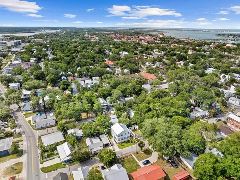 View/Area - 124 Lincoln St, Saint Augustine, FL 32084 photo 3 of 8