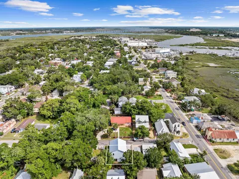 View/Area - 124 Lincoln St, Saint Augustine, FL 32084 photo 6 of 8