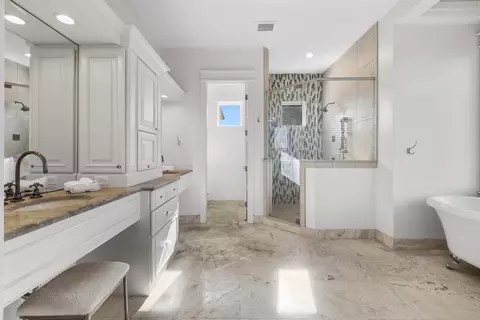Bath - 648 Ocean Palm Way, Saint Augustine, FL 32080 photo 1 of 11