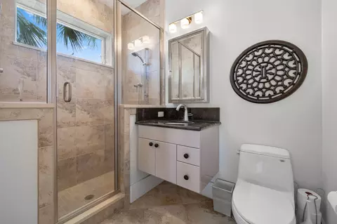 Bath - 648 Ocean Palm Way, Saint Augustine, FL 32080 photo 8 of 11