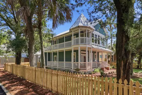 Exterior - 22 Joiner St, Saint Augustine, FL 32084 photo 4 of 21