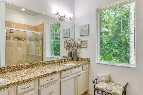 Bath - 127 Canyon Trl, Saint Augustine, FL 32086 photo 1 of 3