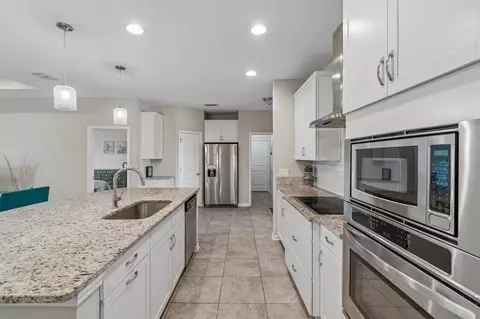 Kitchen - 135 Meadow Crossing Dr, Saint Augustine, FL 32086 photo 5 of 7