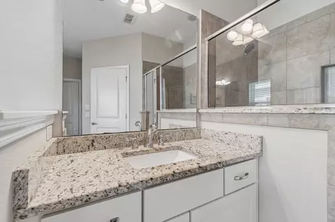 Bath - 135 Meadow Crossing Dr, Saint Augustine, FL 32086 photo 6 of 6
