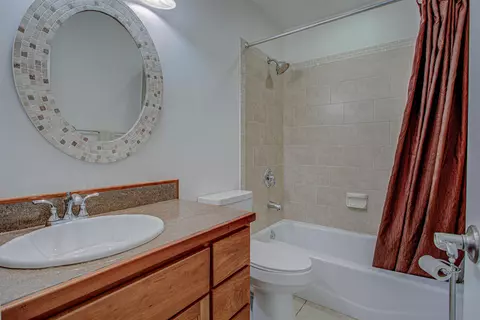 Bath - 121 Morningview Pl, Saint Augustine, FL 32086 photo 1 of 2