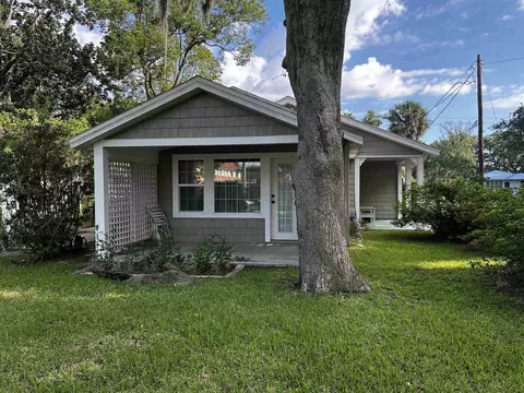 220 Rainey Ave, Saint Augustine, FL 32084 photo 2