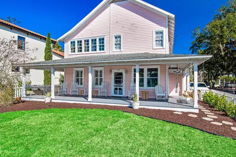 Exterior - 340 Charlotte St, Saint Augustine, FL 32084 photo 3 of 12