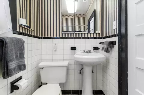 Bath - 340 Charlotte St, Saint Augustine, FL 32084 photo 1 of 5