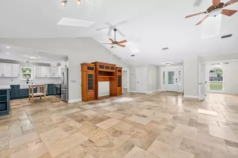 Living - 600 Christina Dr, Saint Augustine, FL 32086 photo 3 of 7