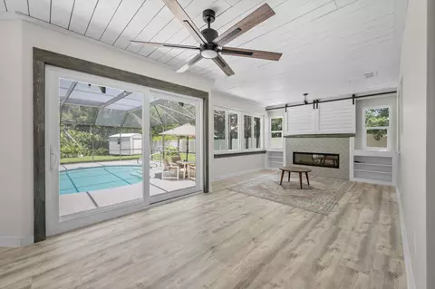 Living - 600 Christina Dr, Saint Augustine, FL 32086 photo 2 of 7