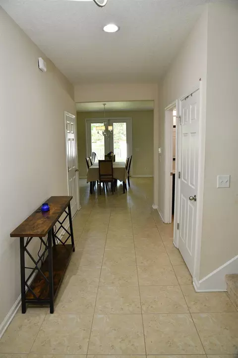 Entry Way - 219 Deerfield Glen Dr, Saint Augustine, FL 32086 photo 2 of 4