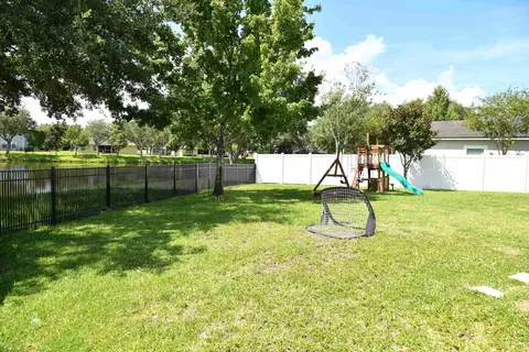 Exterior - 219 Deerfield Glen Dr, Saint Augustine, FL 32086 photo 7 of 8