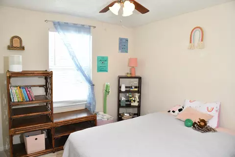 Bedroom - 219 Deerfield Glen Dr, Saint Augustine, FL 32086 photo 8 of 12