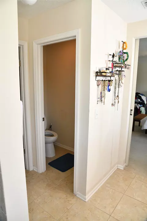 Bath - 219 Deerfield Glen Dr, Saint Augustine, FL 32086 photo 6 of 9