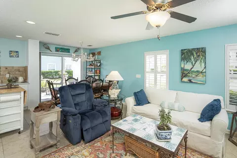 Living - 22 Islander Cir, Saint Augustine, FL 32080 photo 1 of 3