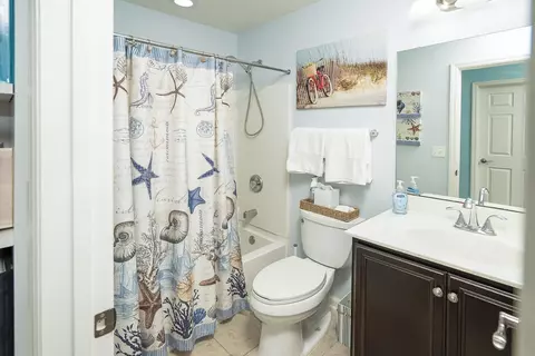 Bath - 22 Islander Cir, Saint Augustine, FL 32080 photo 4 of 4