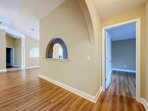 Entry Way - 5384 5th St, Saint Augustine, FL 32080 photo 3 of 3