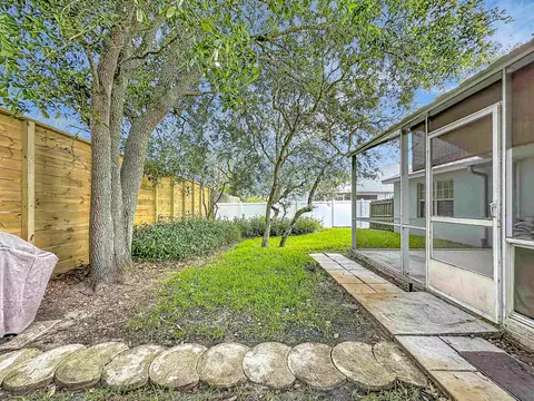 Exterior - 5384 5th St, Saint Augustine, FL 32080 photo 4 of 4