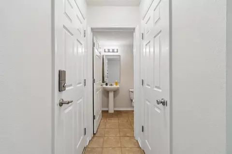 Entry Way - 224 Michelangelo Pl, Saint Augustine, FL 32084 photo 3 of 5