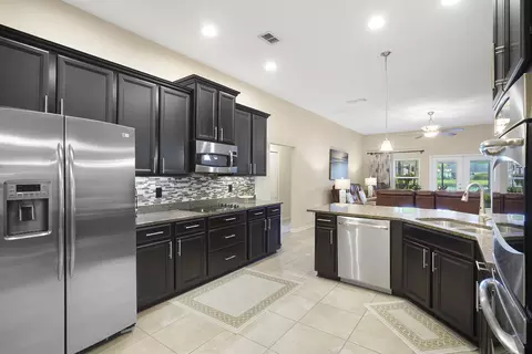 233 Parkwood Cir, Saint Augustine, FL 32086 photo 11