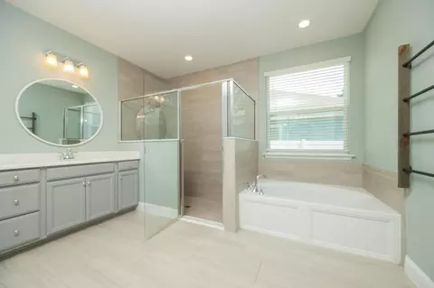 Bath - 213 Oleta Way, Saint Augustine, FL 32095 photo 1 of 4