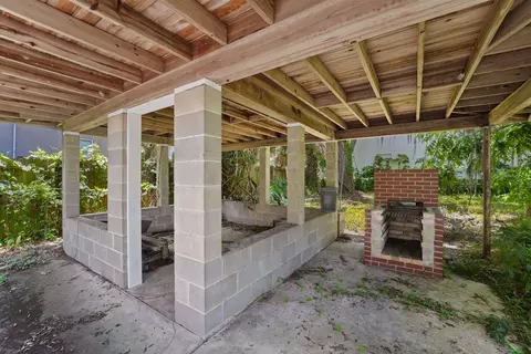 Exterior - 54 Grant St, Saint Augustine, FL 32084 photo 13 of 14