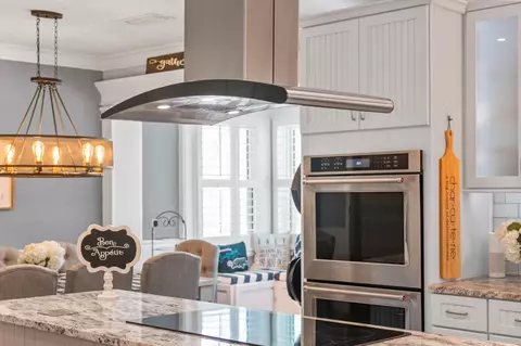 Kitchen - 5312 Riverview Dr, Saint Augustine, FL 32080 photo 12 of 13