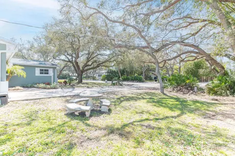 Exterior - 5312 Riverview Dr, Saint Augustine, FL 32080 photo 3 of 23