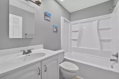 Bath - 650 W Pope Rd #249, Saint Augustine, FL 32080 photo 1 of 2