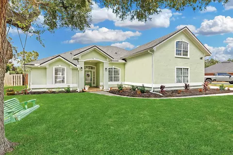 1157 Ashmore Dr, Saint Johns, FL 32259