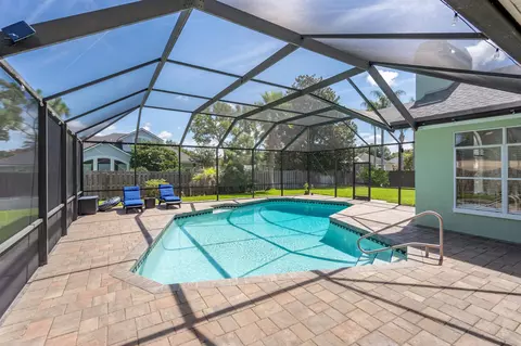 Exterior - 1157 Ashmore Dr, Saint Johns, FL 32259 photo 9 of 17