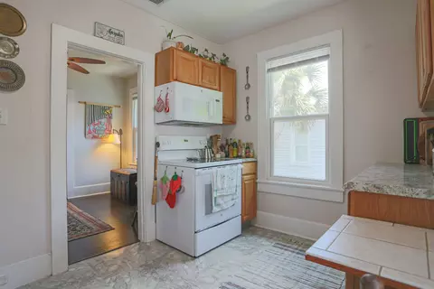 Kitchen - 69 Saragossa St, Saint Augustine, FL 32084 photo 6 of 7