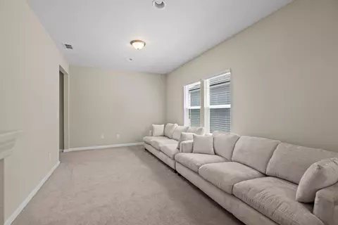 Living - 499 Silver Landing Dr, Saint Augustine, FL 32092 photo 3 of 4