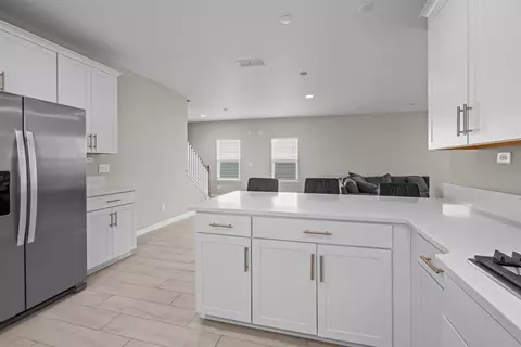 Kitchen - 499 Silver Landing Dr, Saint Augustine, FL 32092 photo 3 of 4