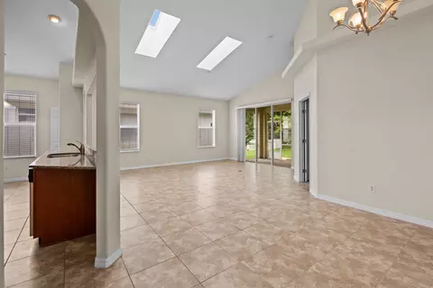 Living - 756 Crestwood Dr, Saint Augustine, FL 32086 photo 1 of 6