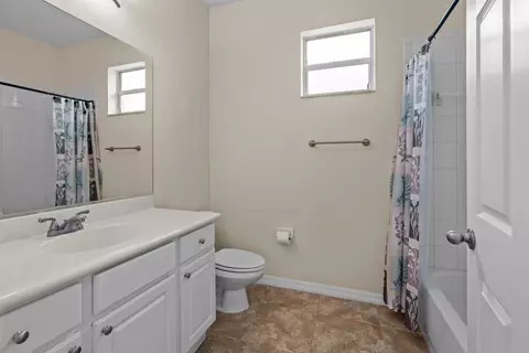 Bath - 756 Crestwood Dr, Saint Augustine, FL 32086 photo 2 of 2