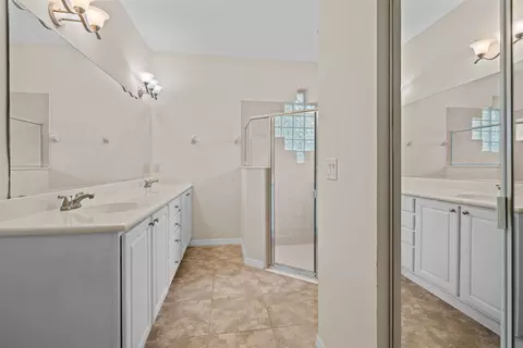 Bath - 756 Crestwood Dr, Saint Augustine, FL 32086 photo 1 of 2