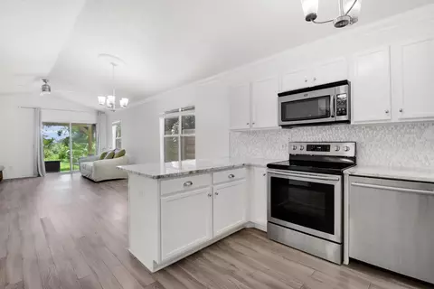228 Nesmith Ave, Saint Augustine, FL 32084 photo 4